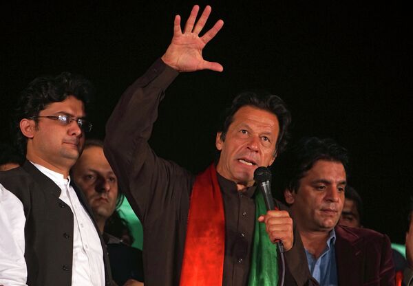 Inteligência paquistanesa deu à CIA o paradeiro de Bin Laden, admite Imran Khan - Sputnik Brasil