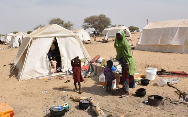 Compromisso do Brasil com refugiados permanece em meio às crises políticas, diz porta-voz do ACNUR - Sputnik Brasil