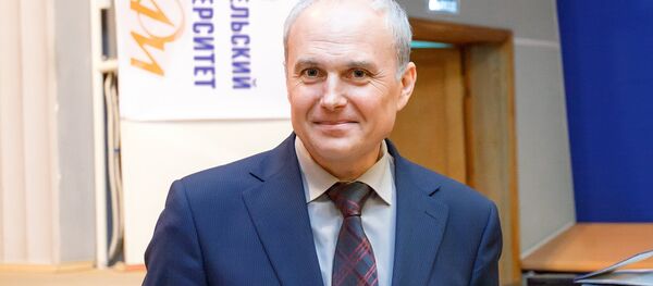 Georgy Tikhomirov, o decano da Faculdade Físico-Técnica da Universidade de Investigação Nuclear adstrita ao Instituto MIFI - Sputnik Brasil