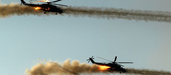 Helicópteros de ataque Caçador Noturno durante ensaios antes da inauguração do fórum EXÉRCITO 2018 - Sputnik Brasil