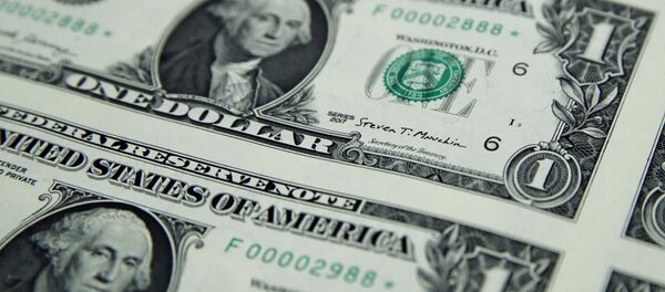Sédulas de dólar - Sputnik Brasil