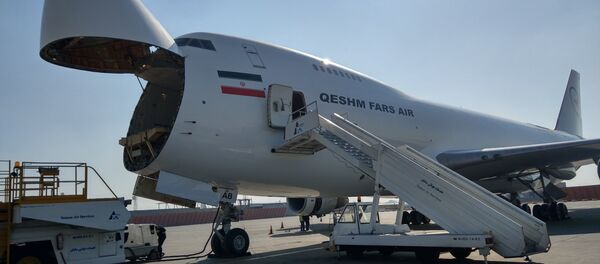 Avião da companhia aérea iraniana Qeshm Fars Air - Sputnik Brasil