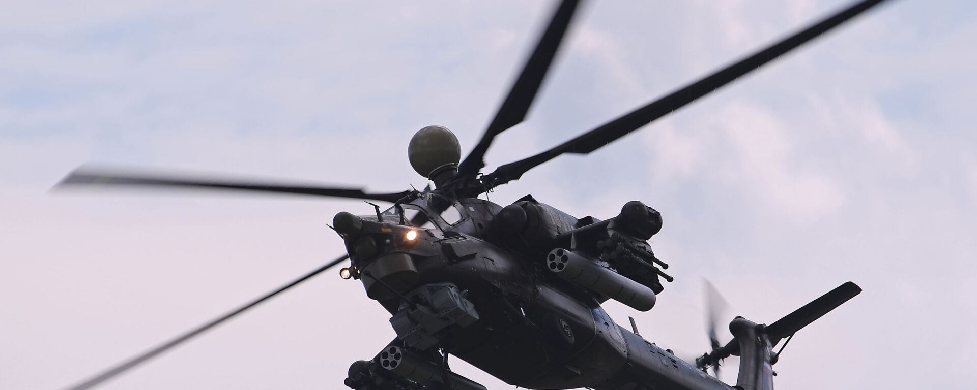 Helicóptero de combate Mi-28NM durante o salão MAKS-2017, no polígono de Zhukovsky (foto de arquivo) - Sputnik Brasil, 1920, 16.05.2025