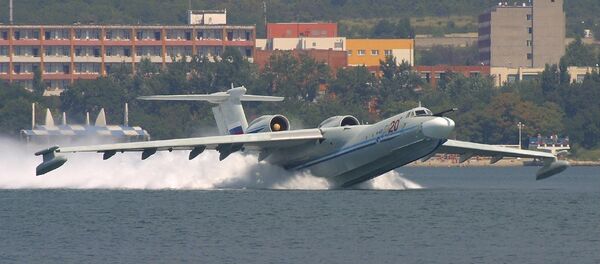 Avião anfíbio russo A-40 Avião anfíbio russo A-40 - Sputnik Brasil
