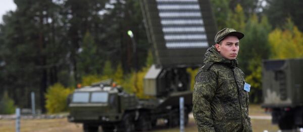 Militar russo durante as manobras militares Vostok 2018 - Sputnik Brasil