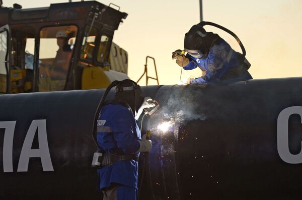 NI revela como EUA acidentalmente impulsionaram setor energético da Rússia - Sputnik Brasil