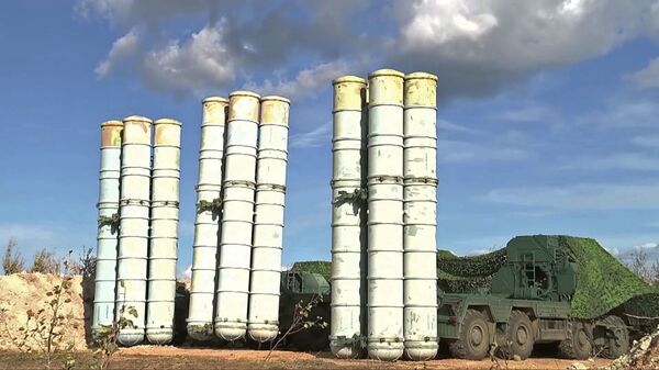 Sistemas de defesa antiaérea S-300 nas manobras Vostok 2018, no Extremo Oriente russo - Sputnik Brasil