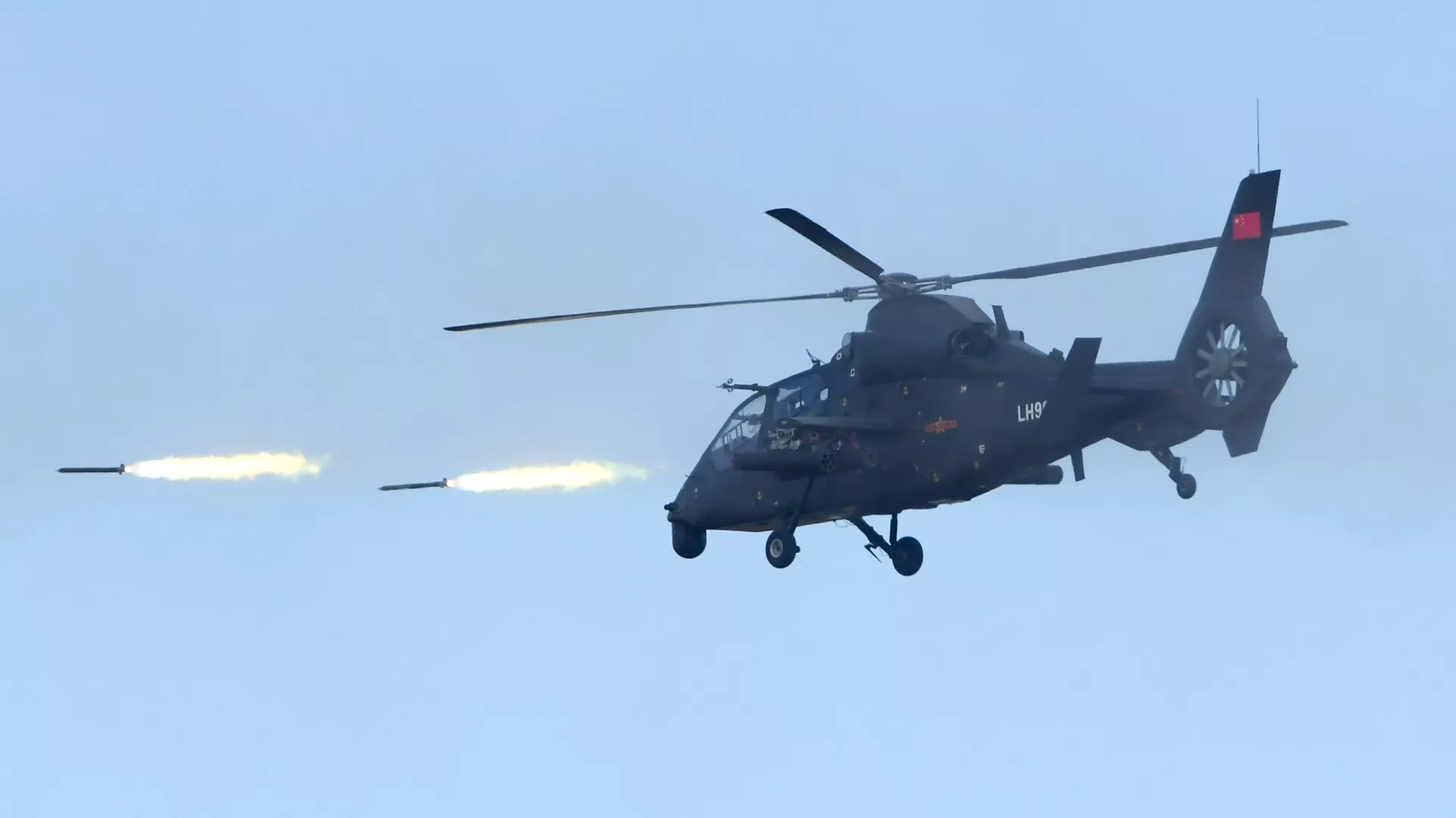 Helicóptero de choque Z-19 do Exército da República Popular da China, no polígono Tsugol Helicóptero de choque Z-19 do Exército da República Popular da China, no polígono Tsugol - Sputnik Brasil, 1920, 18.10.2025