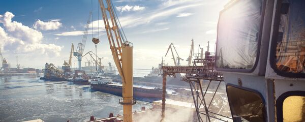 Porto comercial de Mariupol, Ucrânia - Sputnik Brasil