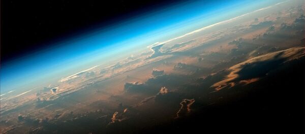 Vista da Terra desde o espaço (imagem ilustrativa) - Sputnik Brasil