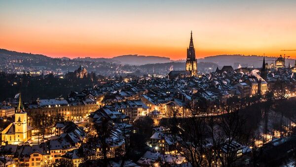 Uma foto da cidade velha de Berna, Suíça, tirada do parque de Rosengarten. (Arquivo) - Sputnik Brasil