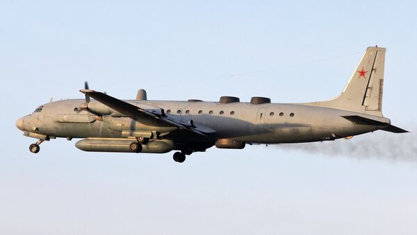 Avião russo Il-20 derrubado durante missão de reconhecimento na província síria de Idlib, em 17 de setembro de 2018 - Sputnik Brasil
