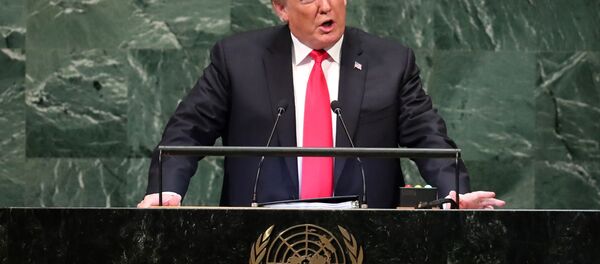 O presidente dos EUA, Donald Trump, discursa na Assembleia Geral da ONU, em 25 de setembro de 2018 - Sputnik Brasil