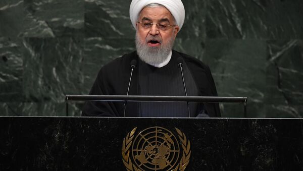 Hassan Rouhani, presidente do Irã, em discurso na 73ª Assembleia Geral das Nações Unidas, em Nova York - Sputnik Brasil