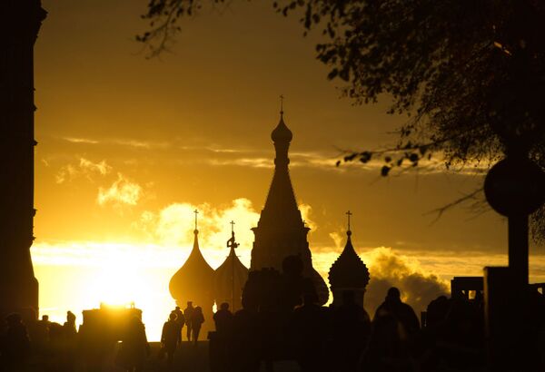 Catedral de São Basílio na Praça Vermelha de Moscou - Sputnik Brasil