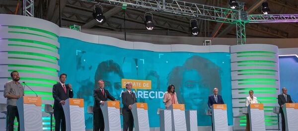 Presidenciáveis durante o debate na TV Aparecida - Sputnik Brasil