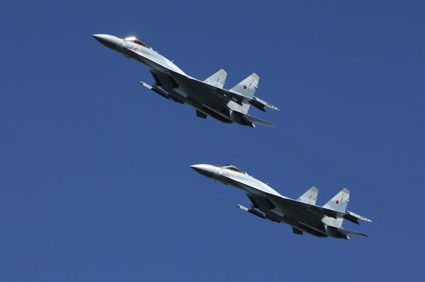 Queda de Su-30 russo: caça foi abatido por Su-35 durante treino, diz mídia - Sputnik Brasil