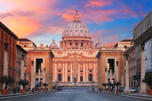 A basílica de São Pedro no Estado do Vaticano - Sputnik Brasil