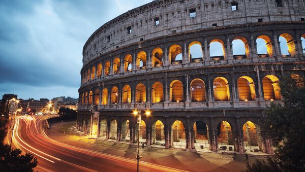 O Coliseu na cidade italiana de Roma - Sputnik Brasil