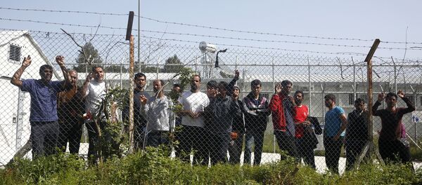 Refugiados en la isla de Lesbos, Grecia - Sputnik Brasil