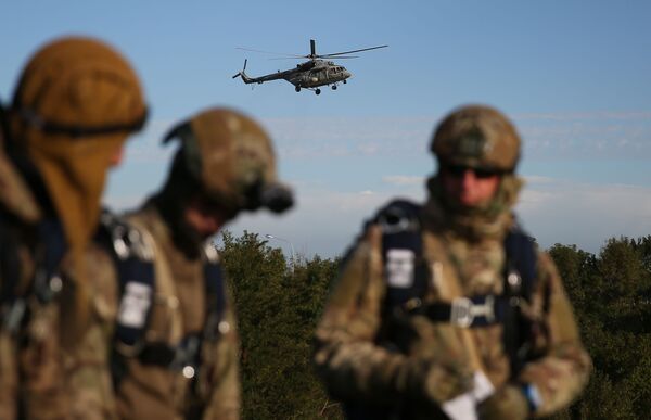 Tropas Aerotransportadas da Rússia adotarão moderníssimo sistema de comunicação em 2021 - Sputnik Brasil