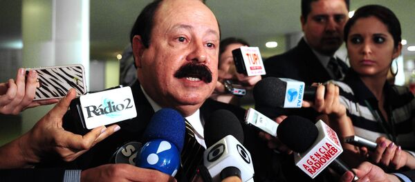 Levy Fidelix, presidente do PRTB Levy Fidelix, presidente do PRTB - Sputnik Brasil