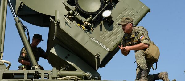 Krasukha 4, sistema de guerra eletrônica móvel - Sputnik Brasil