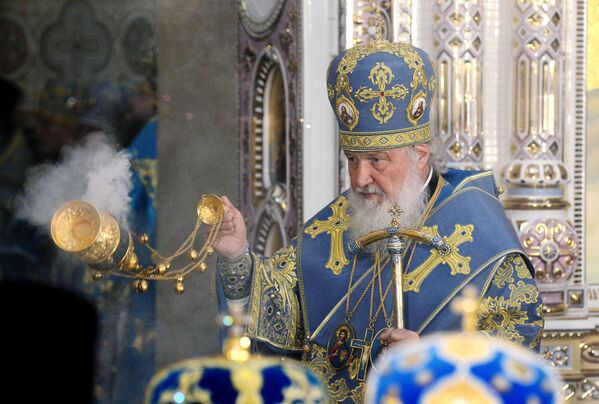 Patriarca Kirill de Moscou e de Toda a Rússia participa da sagração de uma nova igreja dedicada aos heróis da guerra, em Minsk - Sputnik Brasil