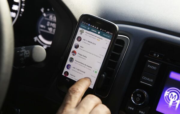 Nova ameaça permite que hackers manipulem dados de usuários do WhatsApp Nova ameaça permite que hackers manipulem dados de usuários do WhatsApp - Sputnik Brasil