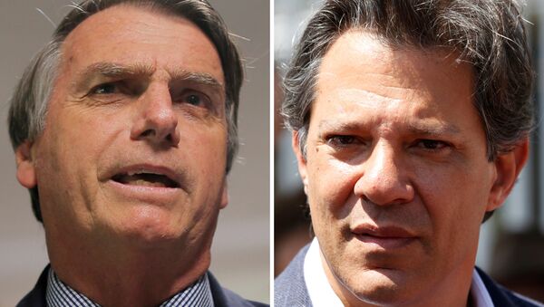Candidatos à Presidência do Brasil Jair Bolsonaro (esq.) e Fernando Haddad (dir.). - Sputnik Brasil