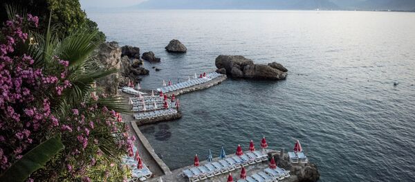 Praia na província turca de Antália - Sputnik Brasil