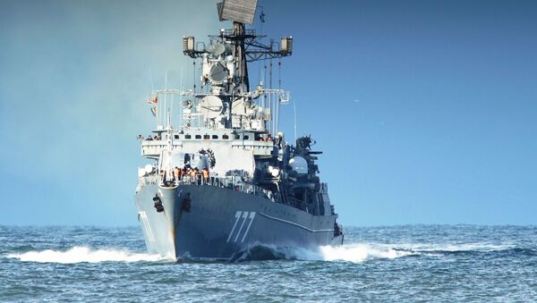 Navio de patrulha russo Yaroslav, retorna depois de executar exercícios de combate no mar Mediterrâneo - Sputnik Brasil