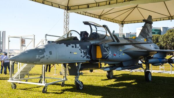 Maquete em tamanho natural do novo caça Gripen NG é apresentada em Brasília - Sputnik Brasil