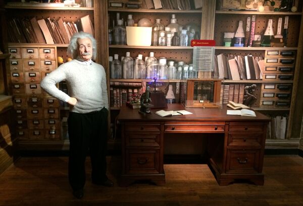 'Chave' para construir máquina do tempo pode ter sido encontrada - Sputnik Brasil