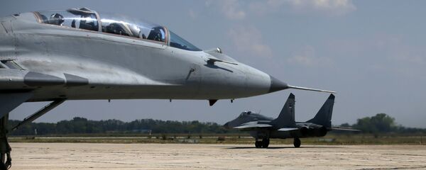 Os caças MiG-29 da Força Aérea da Sérvia (foto de arquivo) Os caças MiG-29 da Força Aérea da Sérvia (foto de arquivo) - Sputnik Brasil