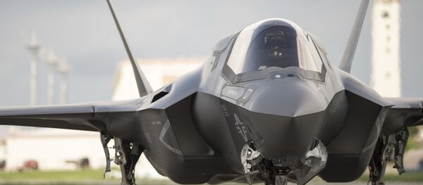 Caça F-35 - Sputnik Brasil