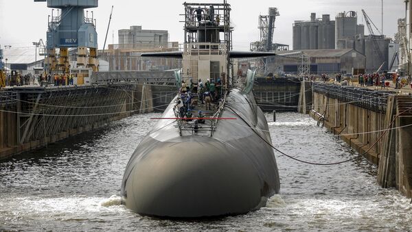 Submarino no estaleiro naval de Norfolk, EUA - Sputnik Brasil
