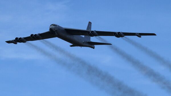 Bombardeiro B-52H da Força Aérea dos Estados Unidos  - Sputnik Brasil