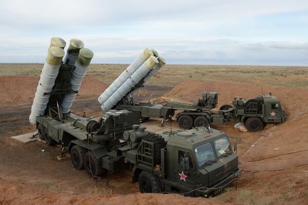 EUA dão ultimato à Turquia por causa dos sistemas S-400 russos EUA dão ultimato à Turquia por causa dos sistemas S-400 russos - Sputnik Brasil