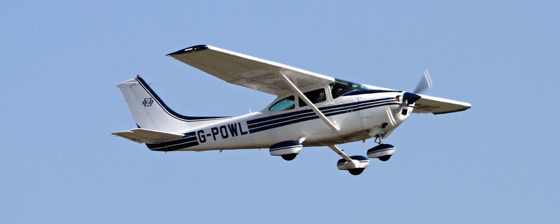 Monomotor Cessna 182 Skylane no céu - Sputnik Brasil, 1920, 05.04.2023