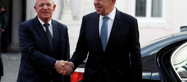 Chanceler russo Sergei Lavrov se encontra com seu homólogo português, Augusto Santos Silva, em Lisboa, em 24 de novembro de 2018 - Sputnik Brasil