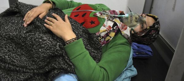 Vítima de um ataque químico em Aleppo, realizado em 24 de novembro de 2018 - Sputnik Brasil