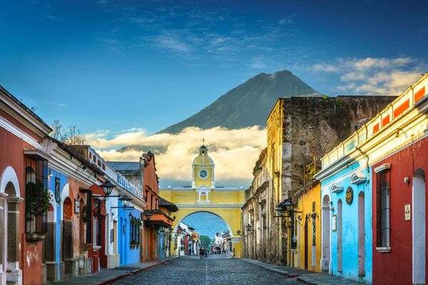 Arco de Santa Catalina, imagem do fotógrafo Daniel Burton - Sputnik Brasil