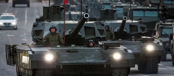 Novo tanque russo T-14 Armata durante a Parada da Vitória na Praça Vermelha em Moscou, 9 de maio de 2015 Novo tanque russo T-14 Armata durante a Parada da Vitória na Praça Vermelha em Moscou, 9 de maio de 2015 - Sputnik Brasil