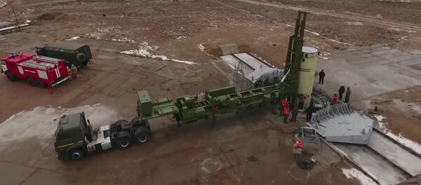 Lançamento de um míssil modernizado do sistema de defesa antimíssil no polígono de Sary Shagan, no Cazaquistão - Sputnik Brasil