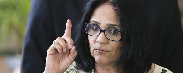 Ex-assessora de Magno Malta, pastora Damares Alves assume Ministério de Mulheres e Direitos Humanos - Sputnik Brasil