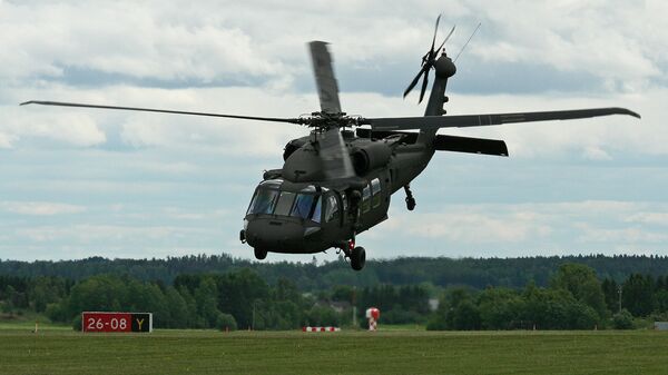 Helicóptero Sikorsky S-70 Black Hawk - Sputnik Brasil