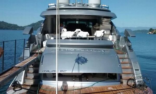 Iate de Eike Batista que vai à leilão com lance mínimo de R$ 14 milhões Iate de Eike Batista que vai à leilão com lance mínimo de R$ 14 milhões - Sputnik Brasil