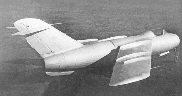 Avião La-176, foto de arquivo - Sputnik Brasil