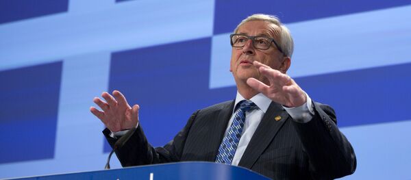 European Commission President Jean-Claude Juncker speaks during a media conference at EU headquarters in Brussels. File photo - Sputnik Brasil